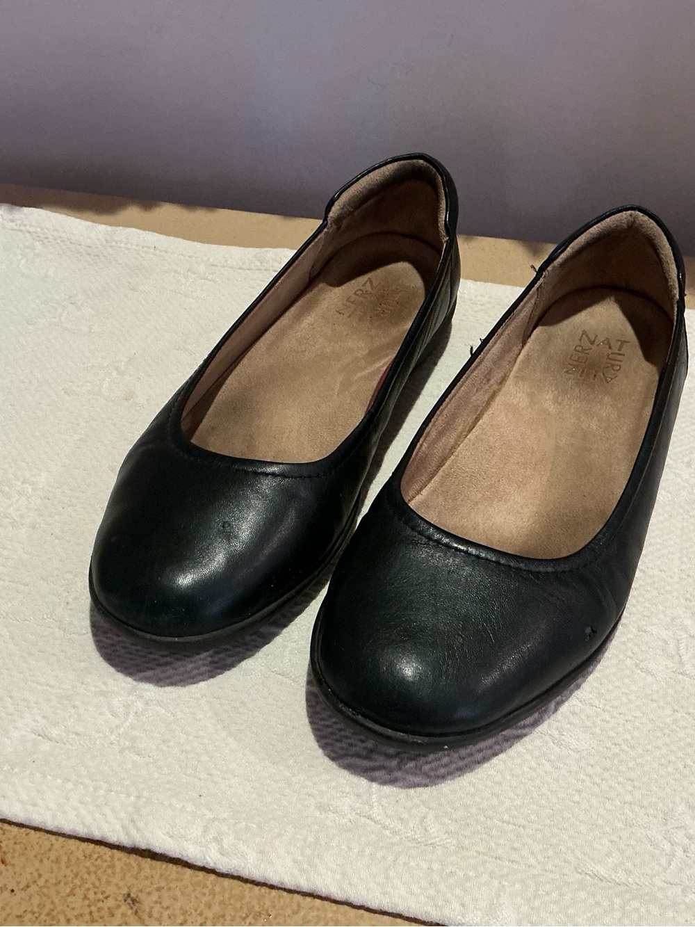 Naturalizer Flexy Leather Flats Size 8W